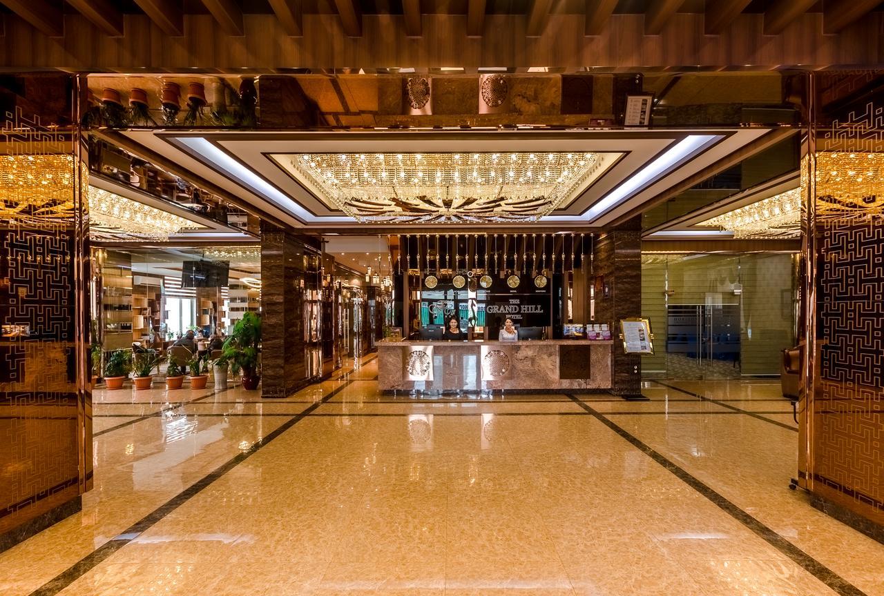 Grand Hill Hotel Ulan Bator Exteriör bild